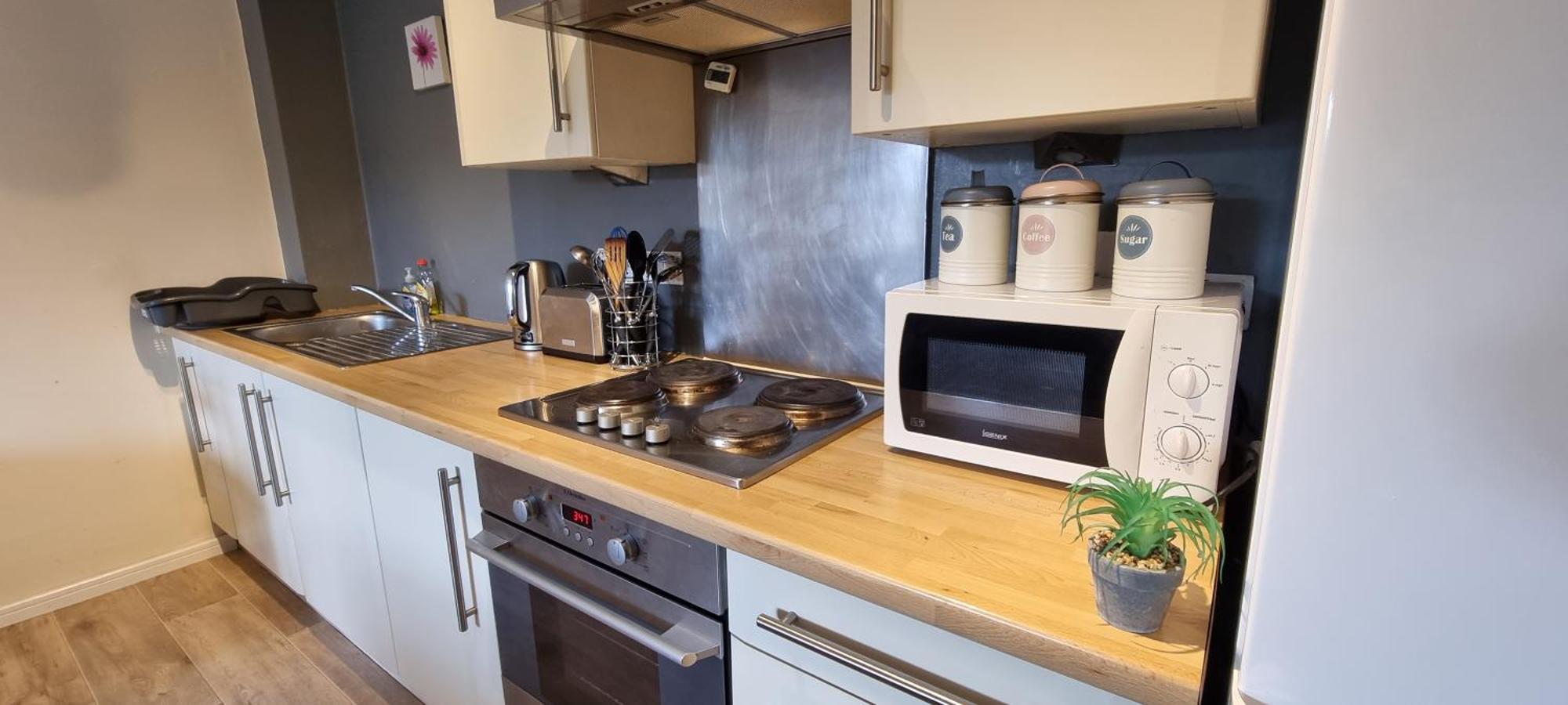 Apartment Greenings - 2 Bed With Free Off Road Parking & Wifi Warrington (Cheshire)